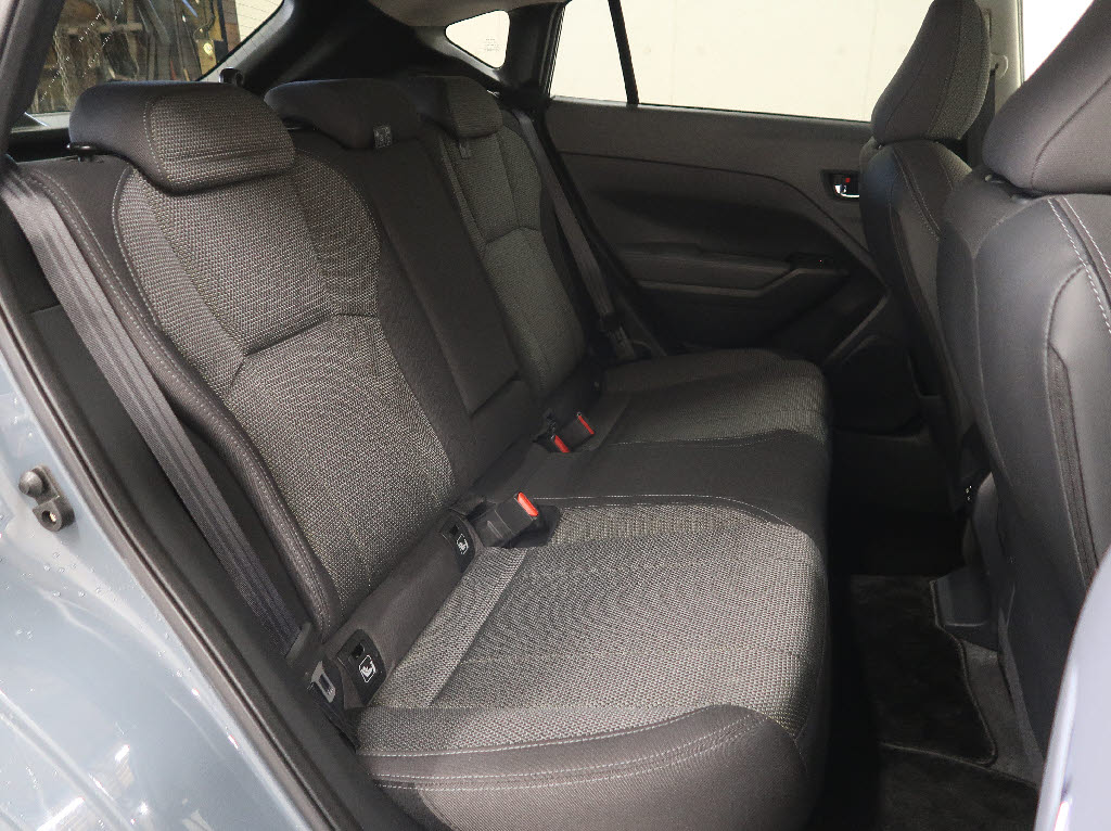 スバル クロストレック4枚目