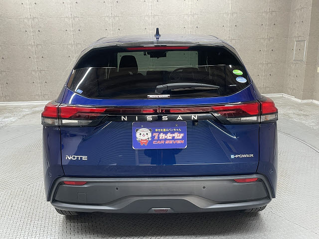 ニッサン ノート11枚目