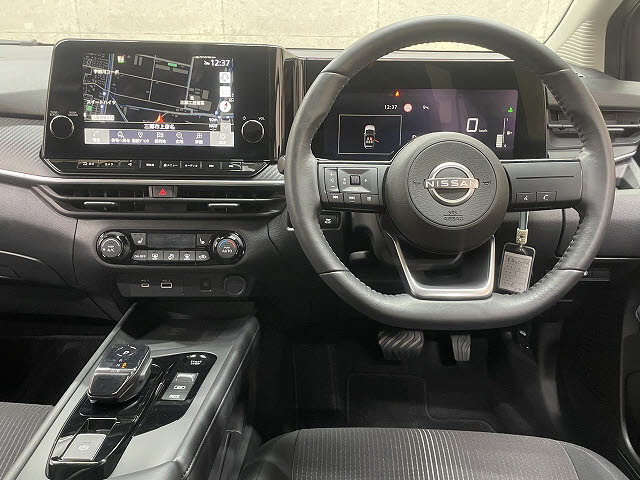 ニッサン ノート2枚目