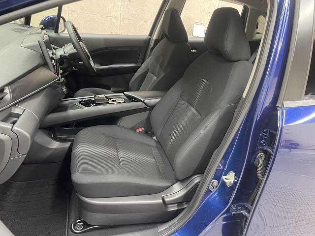 ニッサン ノート5枚目