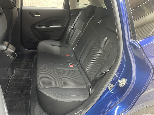 ニッサン ノート6枚目