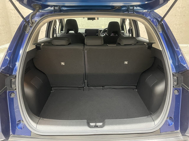 ニッサン ノート7枚目