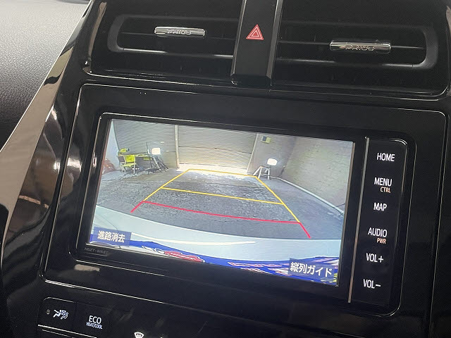 トヨタ プリウス11枚目