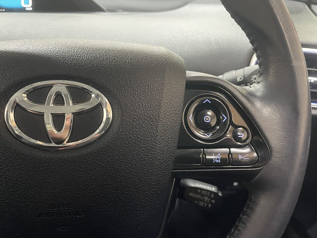 トヨタ プリウス16枚目