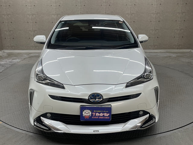 トヨタ プリウス8枚目