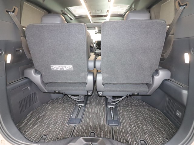 トヨタ アルファード ハイブリッド16枚目