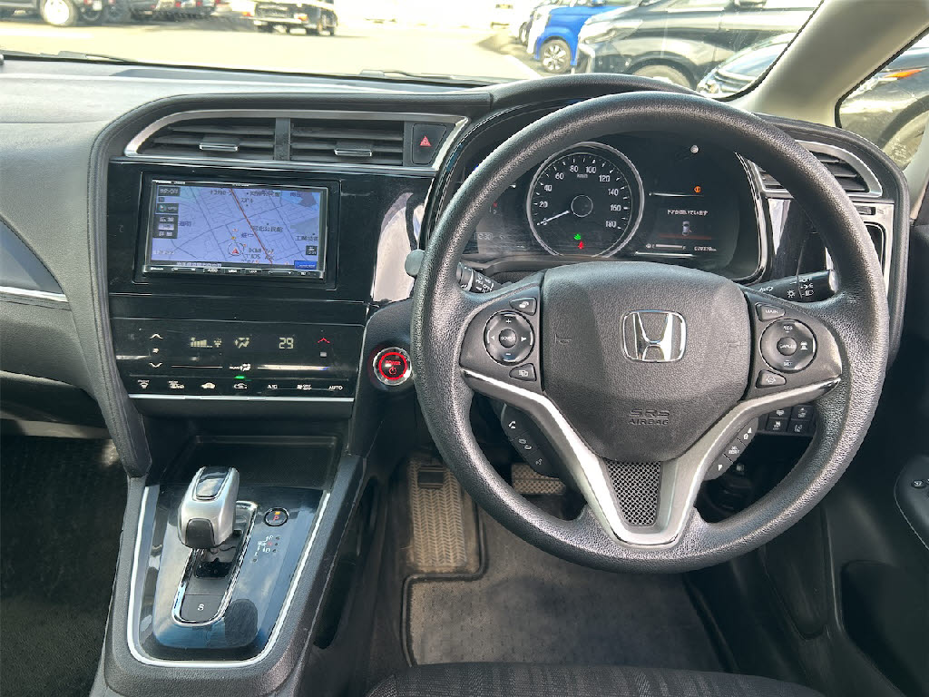 ホンダ シャトル3枚目