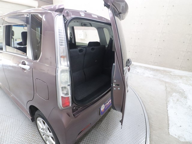 ダイハツ ムーヴカスタム12枚目