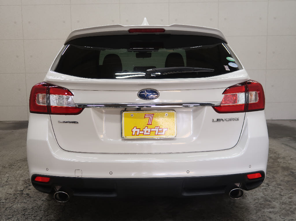 スバル レヴォーグ12枚目