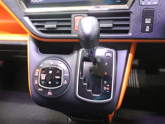 トヨタ ヴォクシー19枚目