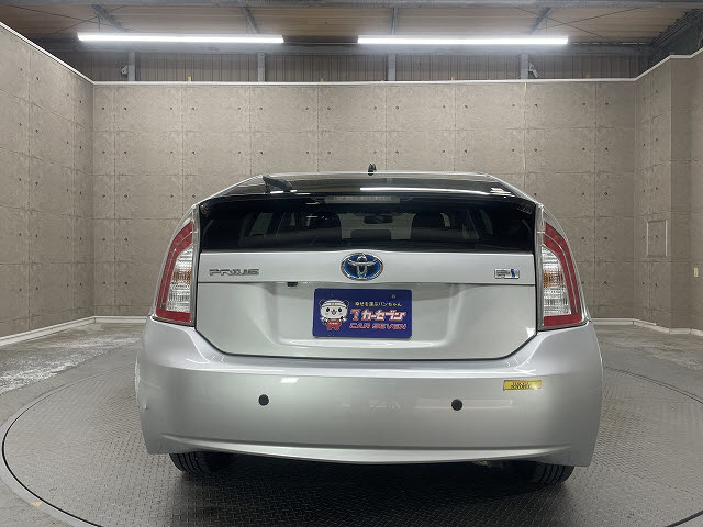 トヨタ プリウス11枚目