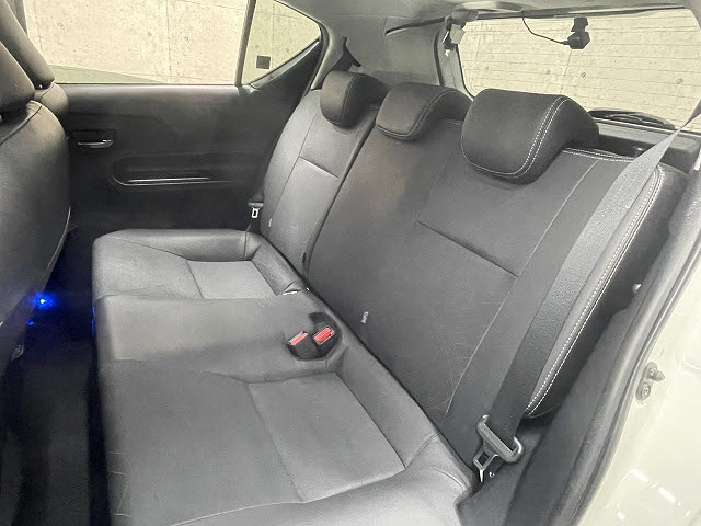 トヨタ アクア6枚目