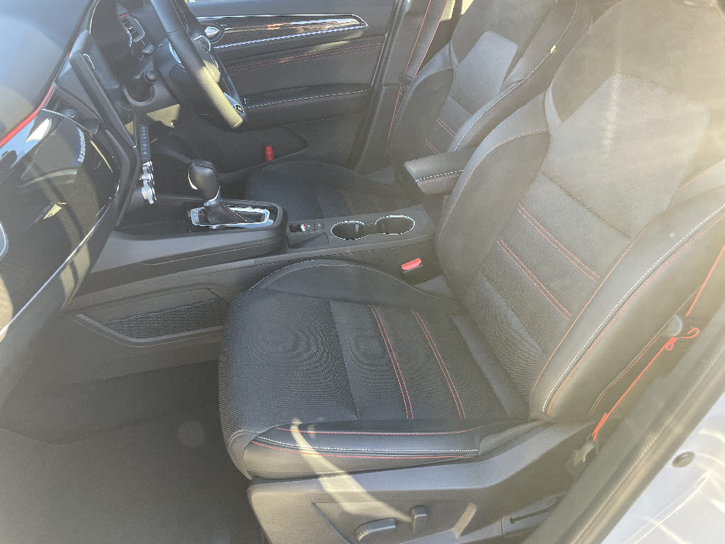 ルノー アルカナ4枚目